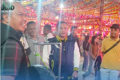 Puncak Cap Go Meh 2026: 30 Ribu Lampion Hiasi Langit Kuala Tungkal