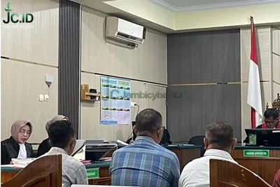 Korupsi SMK Jambi: Anggaran Rp62 M, Barang Bekas Datang, Rp21 M Melayang