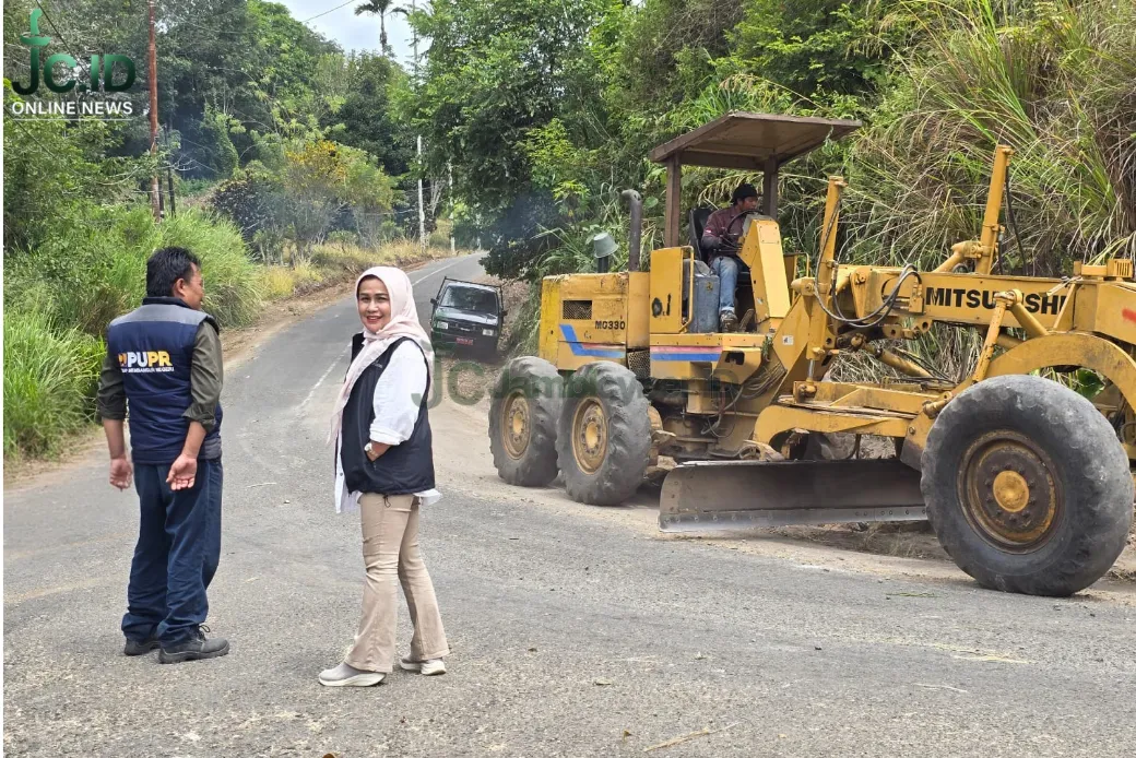 Strategi PUPR Kerinci Jaga Aspal Awet: Prioritaskan Drainase di Jalur Perbukitan Bukit Kerman