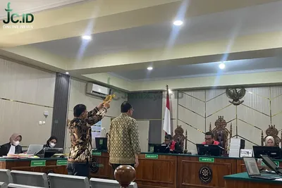 Sidang Korupsi DAK Jambi: Eks Kadisdik Akui Terima Uang, Bantah Koper Rp1 Miliar
