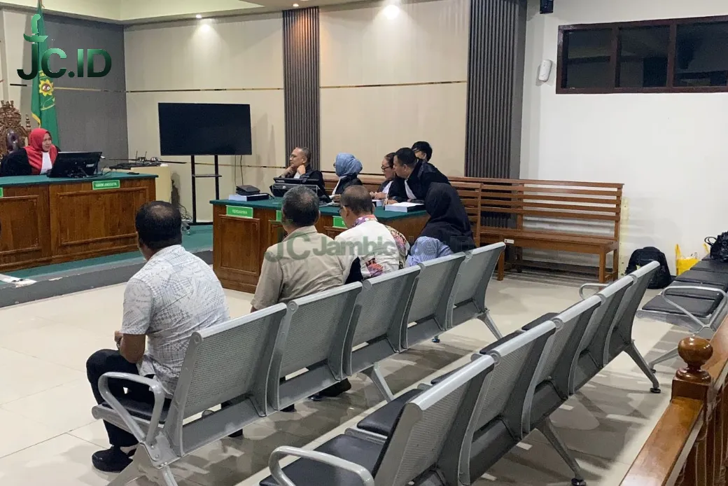 Pesta Pora di Atas Anggaran DAK: Empat Aktor Korupsi Jambi Akhirnya Menghadap Tuntutan Jaksa