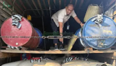 Polres Tebo Cegat 2 Truk Pengangkut 23 Ton BBM Ilegal Asal Sumsel, 4 Orang Ditangkap!