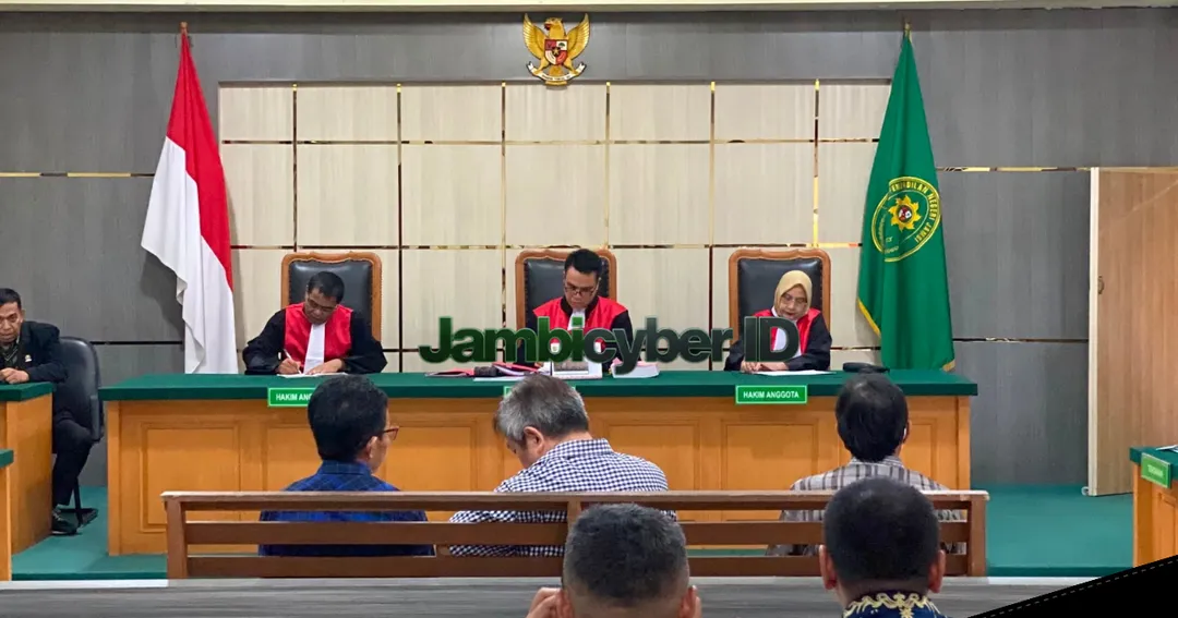 Sidang Perdana Korupsi PDAM Jambi: Modus Zat Penjernih Air Berujung Kerugian Rp4,4 Miliar