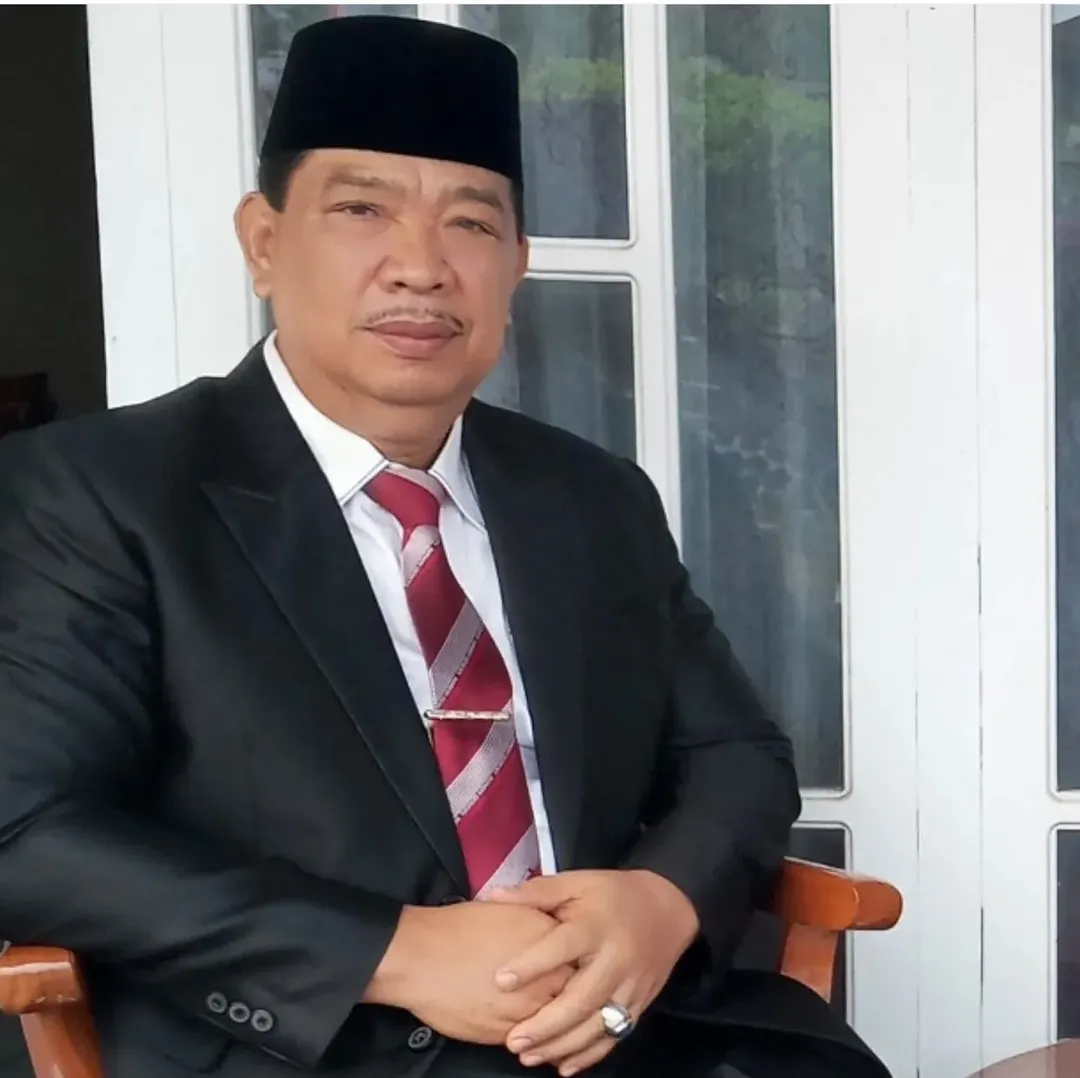 Mengenang Puluhan Tahun Dedikasi Aflizar M., Birokrat Ulung Pilar Pembangunan Kota Sungai Penuh
